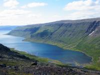 Tiefblick zum Geirþjófsfjörður